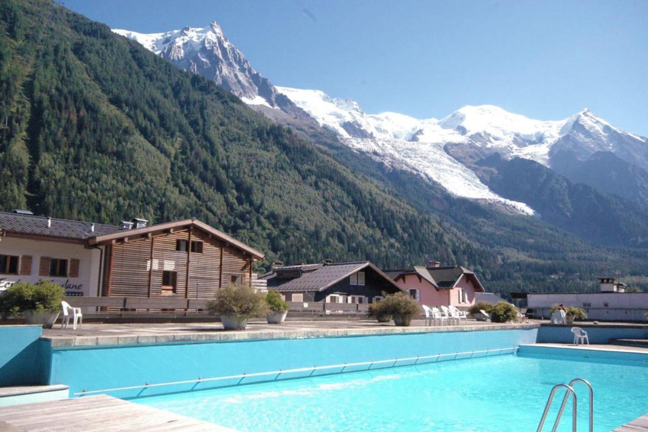 Modern Studio With Mont Blanc View And Pool Шамони Екстериор снимка