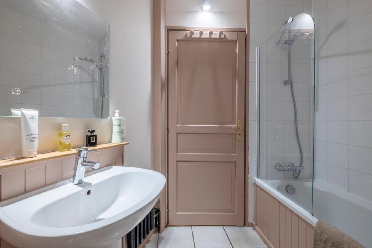 Modern Studio With Mont Blanc View And Pool Шамони Екстериор снимка